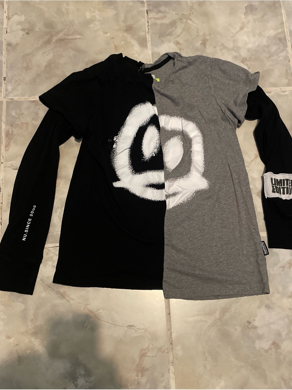 Nununu Gray/Black Split Design Happy Face Long Sleeve Tee Kids Youth SZ 10-11